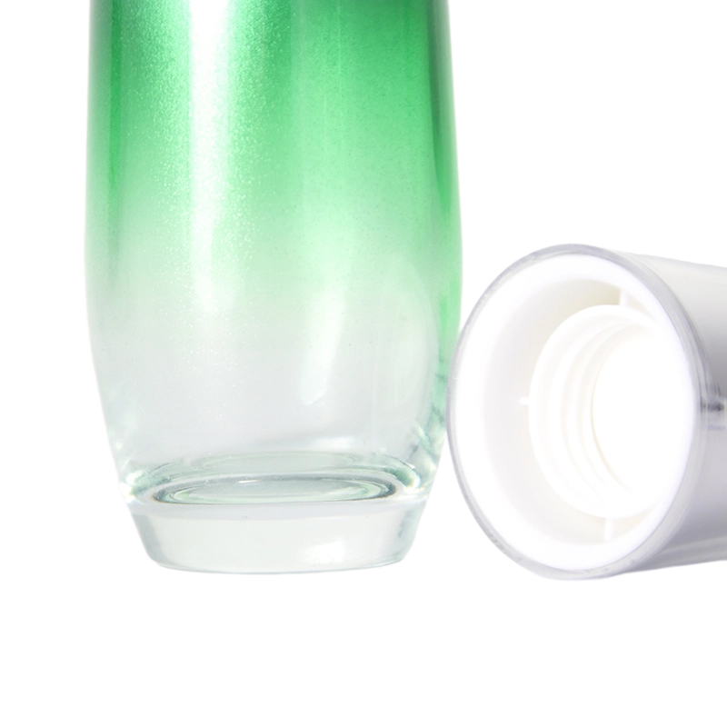 Grüne 100-ml-Glaslotion-Pumpflasche